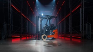 Elektryczny wózek widłowy Xi16 firmy Linde Material Handling